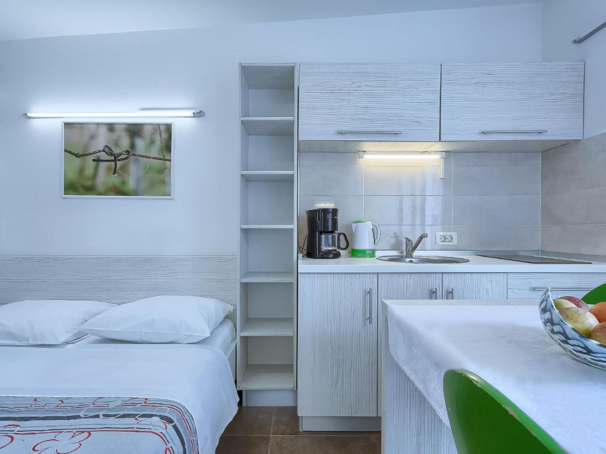Apartment Nika-9 By Interhome Umag Eksteriør billede
